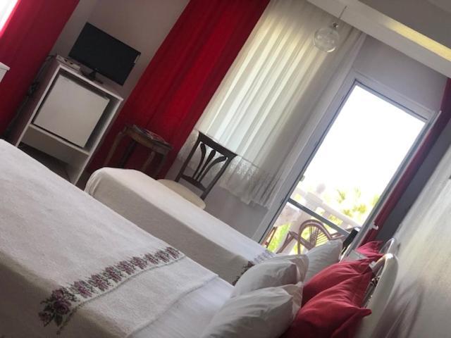Cunda Asiyan Otel Аявали Екстериор снимка